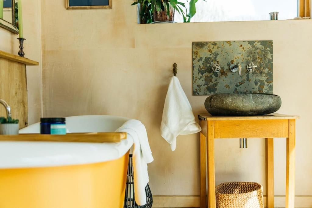 Romantic Country Annex With Views - 10 Min To Bath Cold Ashton Extérieur photo
